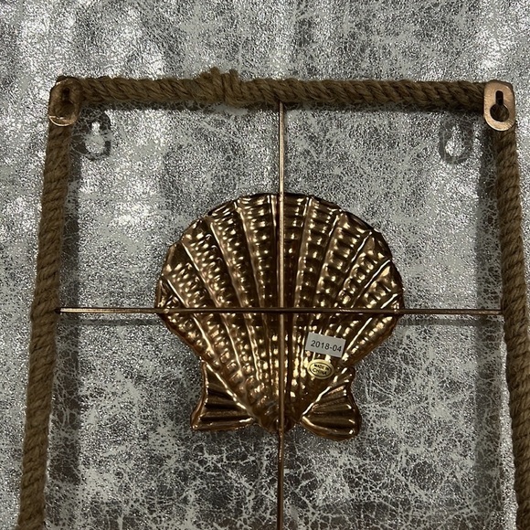 Two copper shell/starfish wall decor - Picture 5 of 7